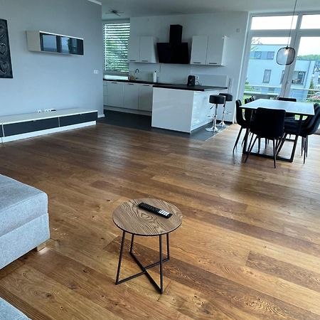 Haus Mit Panoramablick Auf Den Phoenixsee ดอร์ทมุนด์ ภายนอก รูปภาพ
